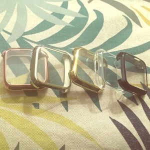 Fitbit Versa cases/screen protectors